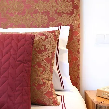 Alojamento de Turismo Rural Quinta De Chousas - - *