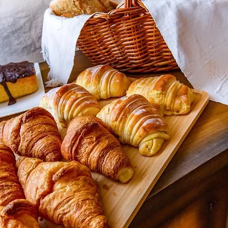 Quinta De Chousas - - مزرعة للإقامة *