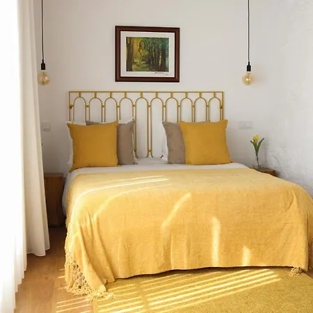 Quinta De Chousas - - Alojamento de Turismo Rural *