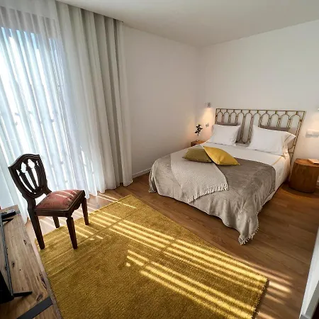 مزرعة للإقامة Quinta De Chousas - - *