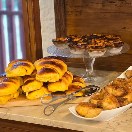 Quinta De Chousas - - Vakantieboerderij *