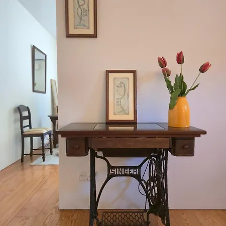 Alojamento de Turismo Rural Quinta De Chousas - - *